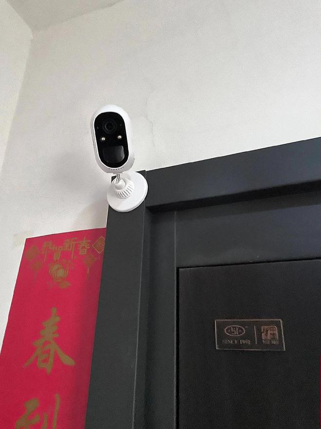 今日生效！自家門口安裝攝像頭可能犯法快看看你家安的合理嗎(圖1)