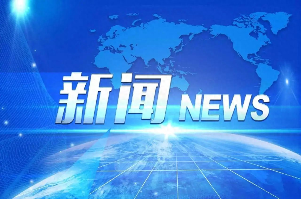 開南社區(qū)組織轄區(qū)居民開展手繪“愛心包”活動(dòng)(圖1)
